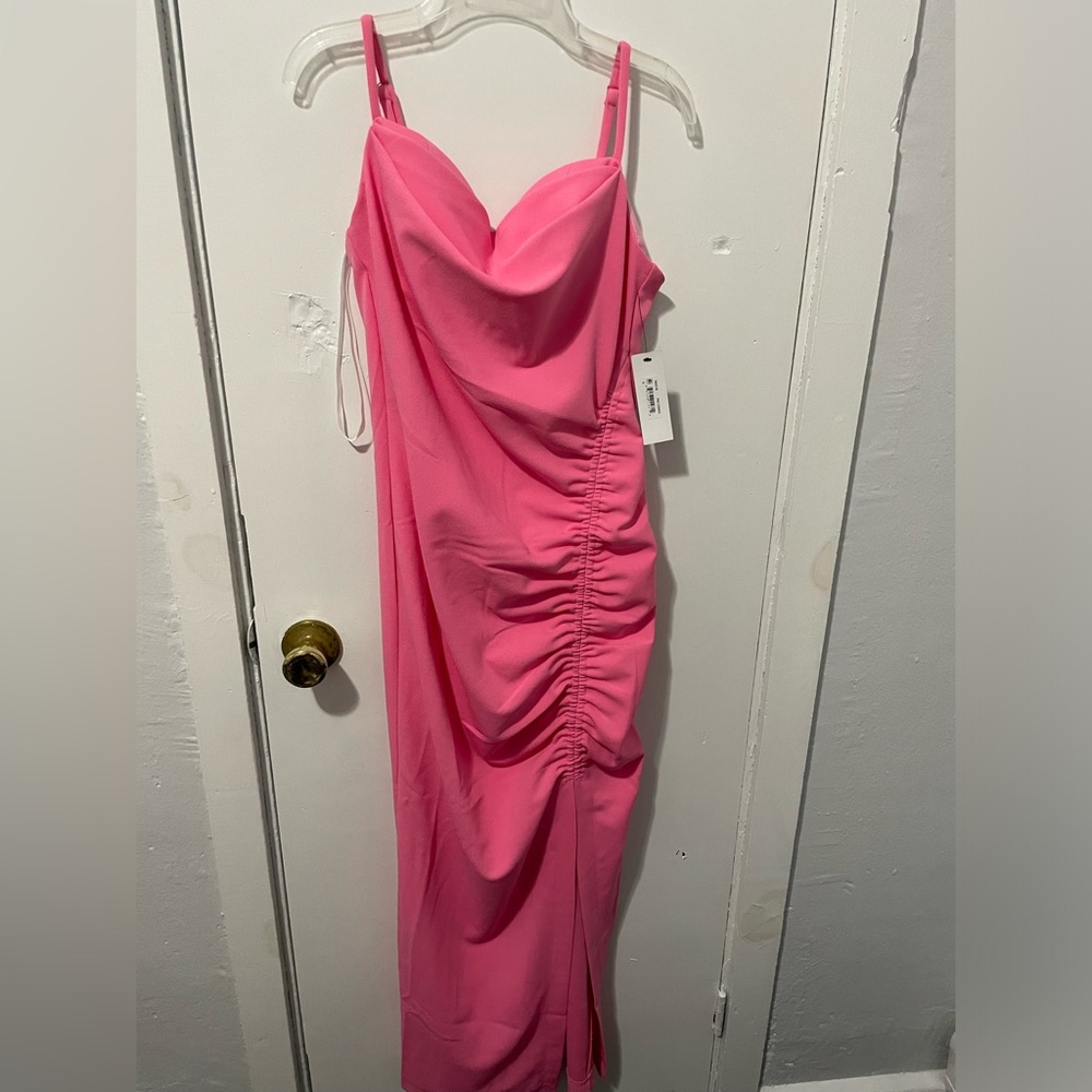 NWT  Donna Morgan Shirred Drape Neck Maxi Dress